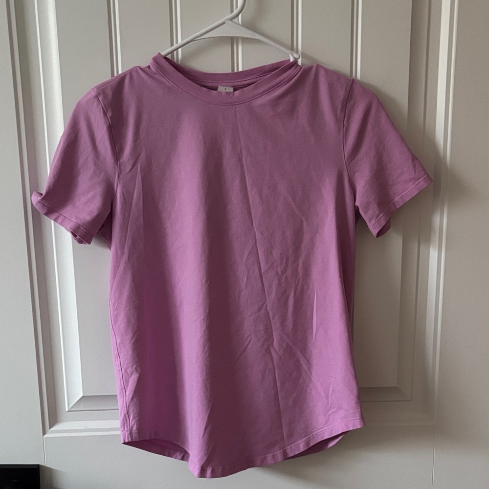 lululemon athletica Short Sleeve Tee in Lavender